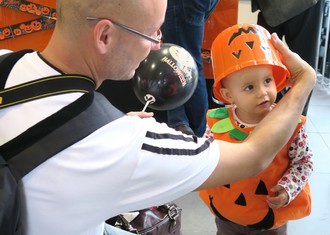 Dýnička Beátka  se stala vůbec první  Miss sympatie Halloween v IC ELE. Bylo jí 1,5 roku, dnes už je desetiletou slečnou.